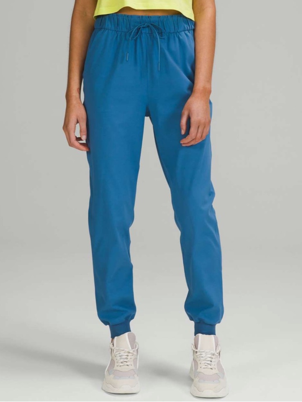 Lululemon Stretch High-Rise Jogger *Full Length Soft Denim Blue size 4
